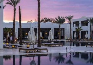 Menginap Hemat di 10 Hotel Murah