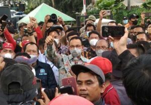 anies baswedan dan buruh