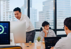 teknologi cloud computing yang semakin mendominasi bisnis